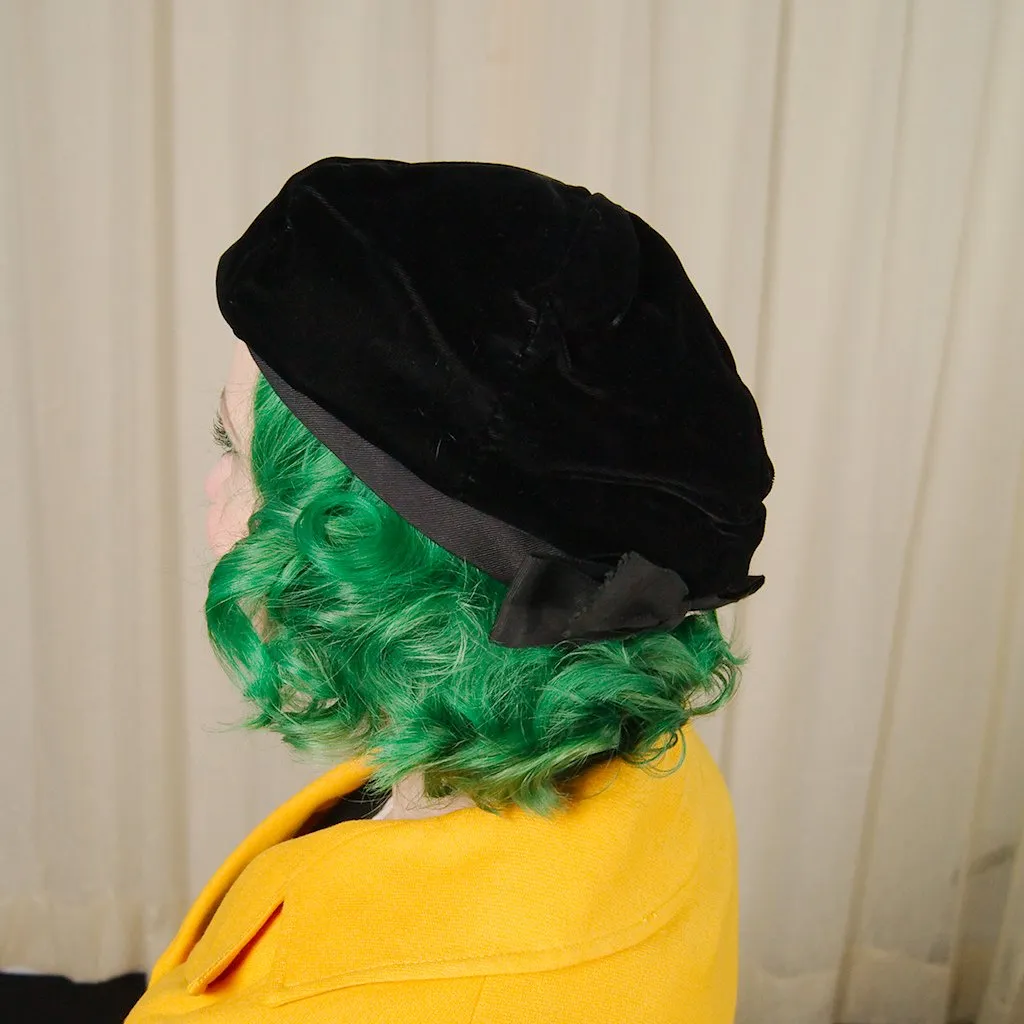 1950s Black Velvet Beret Hat