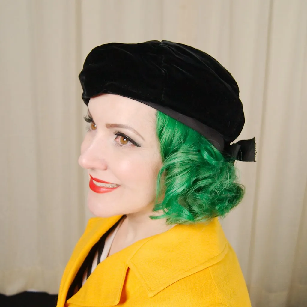 1950s Black Velvet Beret Hat