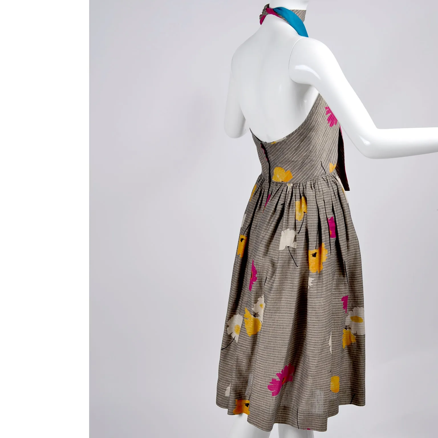 1970s Albert Nipon Vintage Halter Dress in Floral Linen Blend