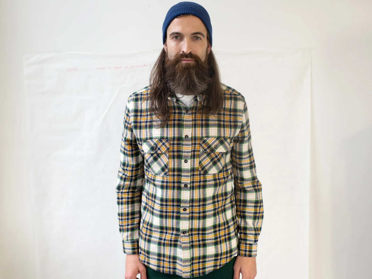 AXEMAN. GOLD CHECK FLANNY.