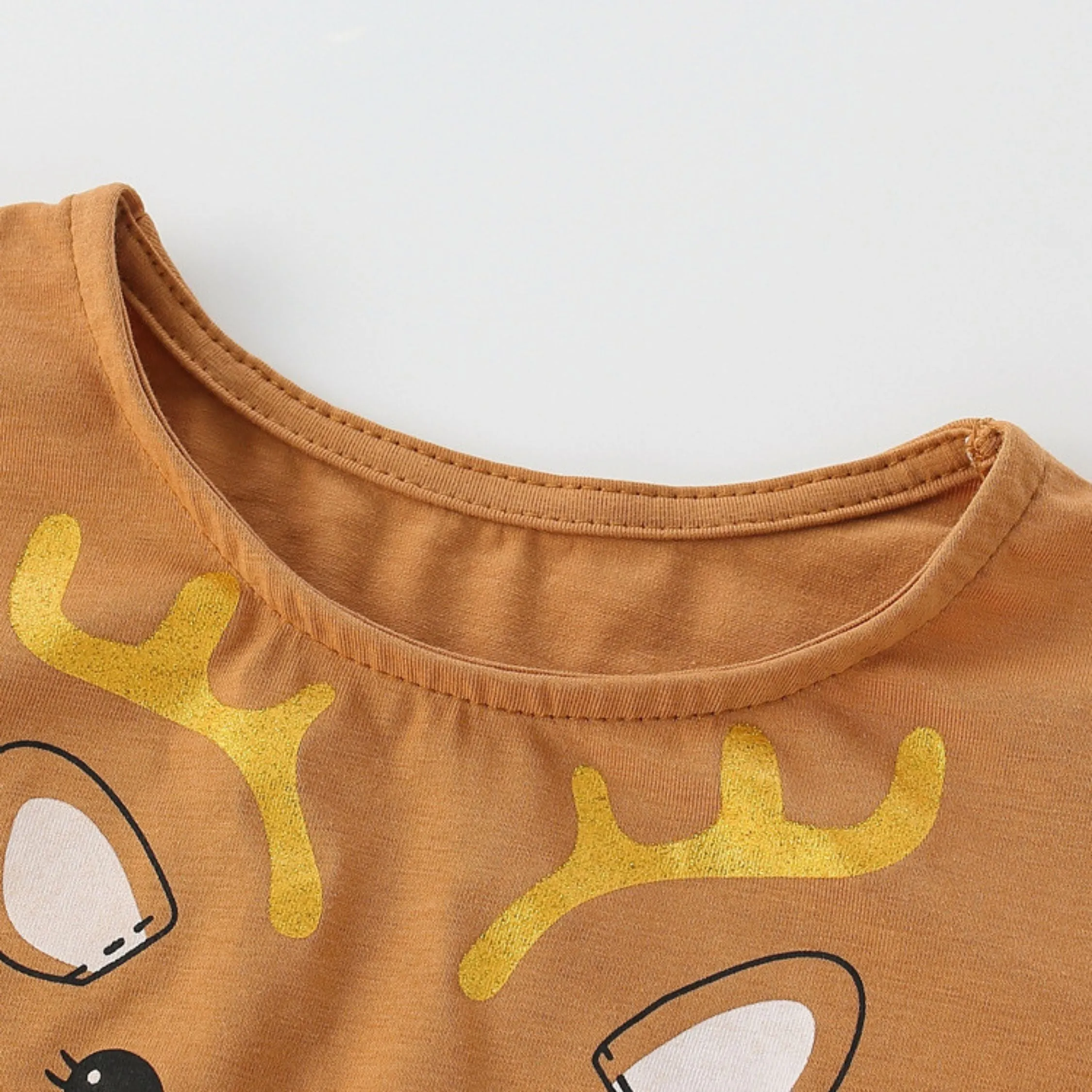 Full Sleeve Reindeer Theme Girls Dress, Brown