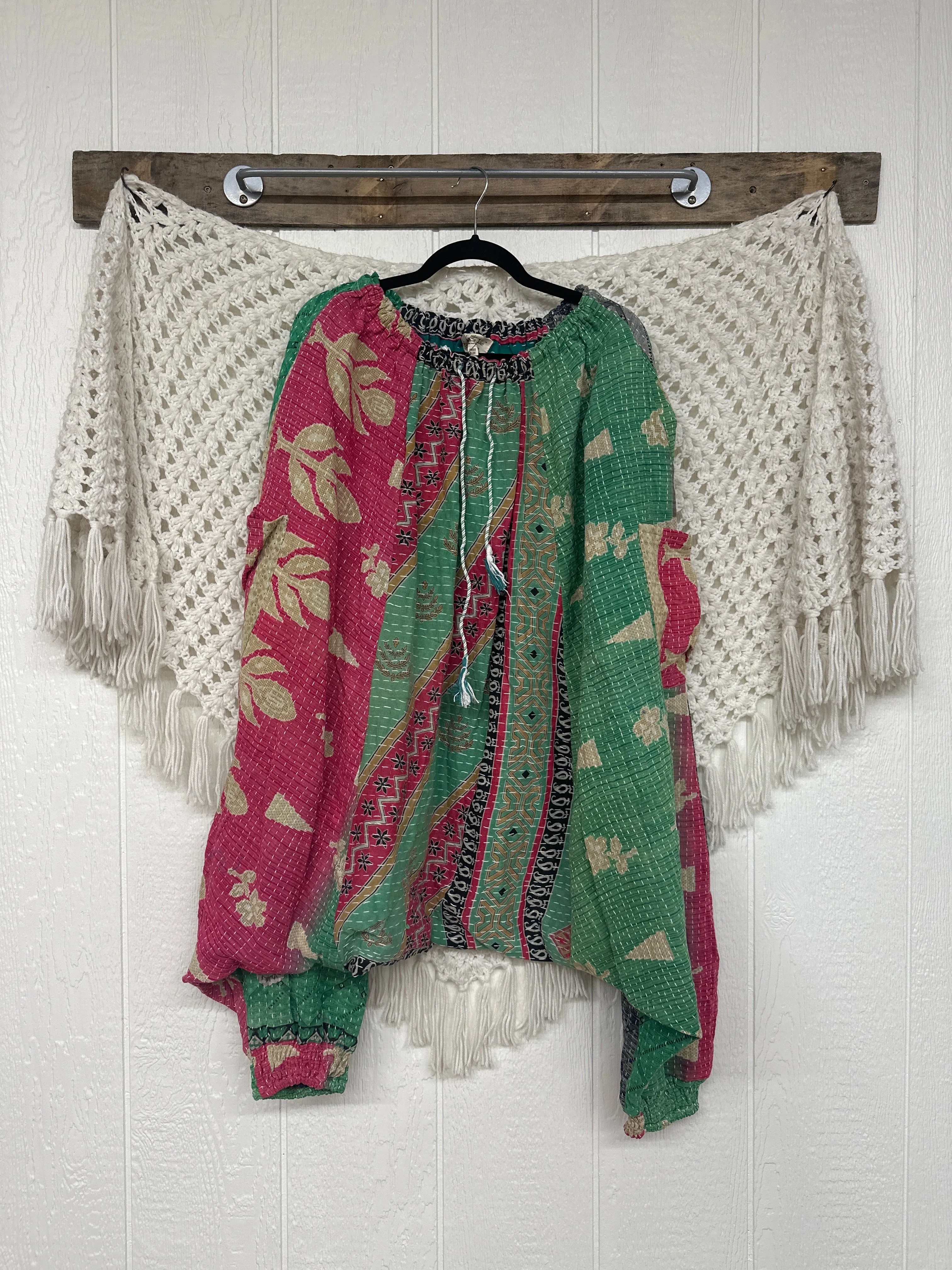 Kantha Be Still Harems 0824 154