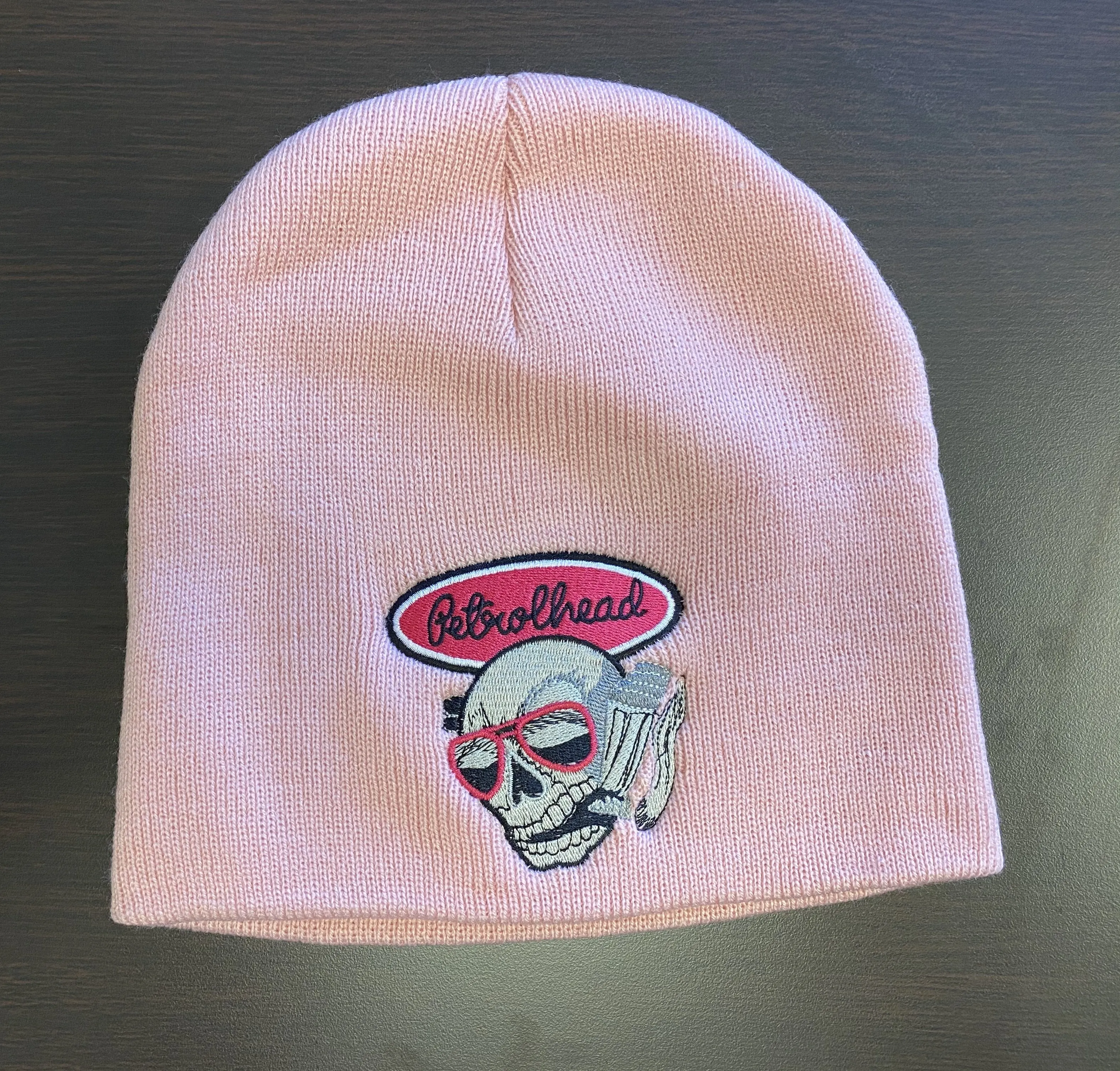 Petrolhead beanie pink - logo