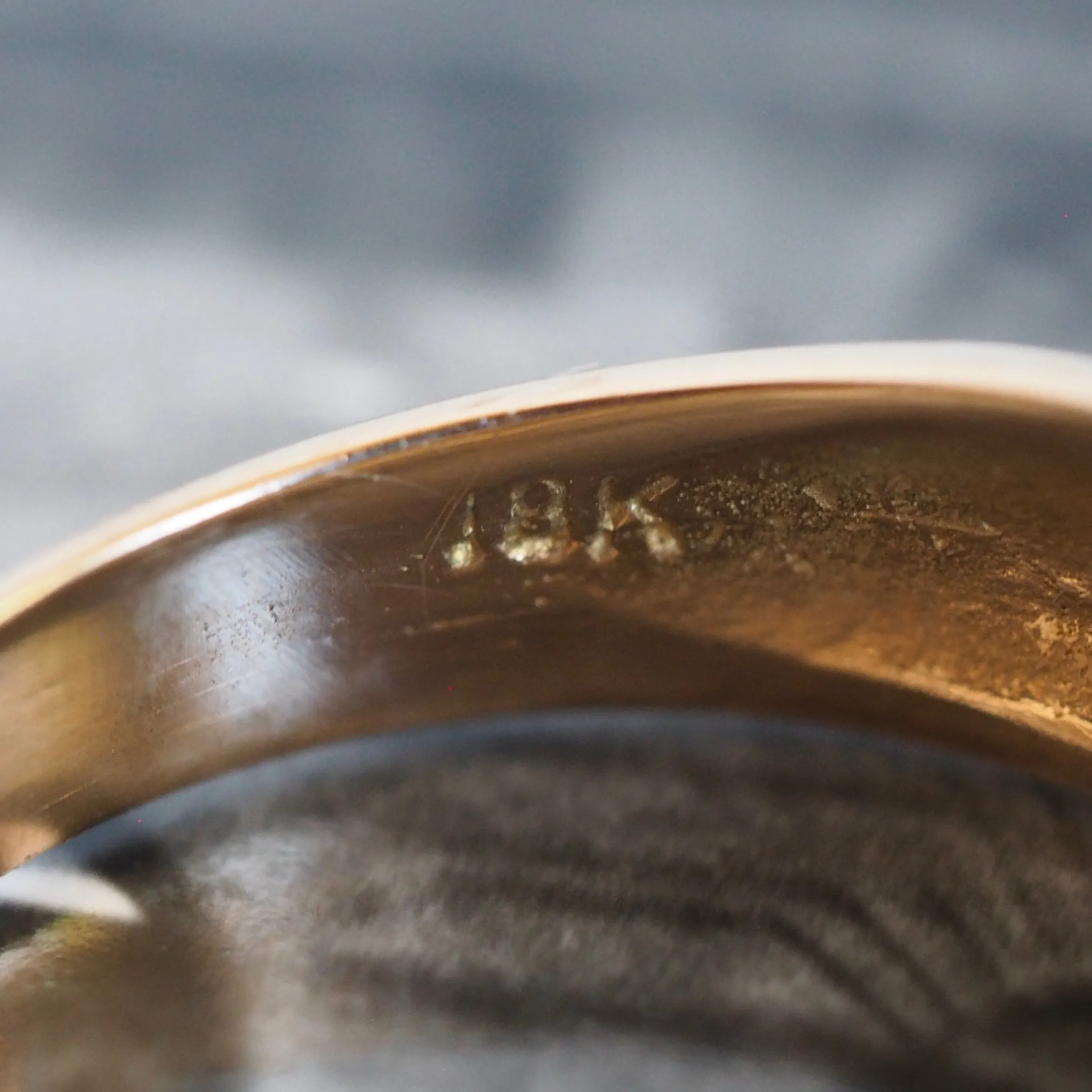 Vintage 18k Gold Shrimp Ring