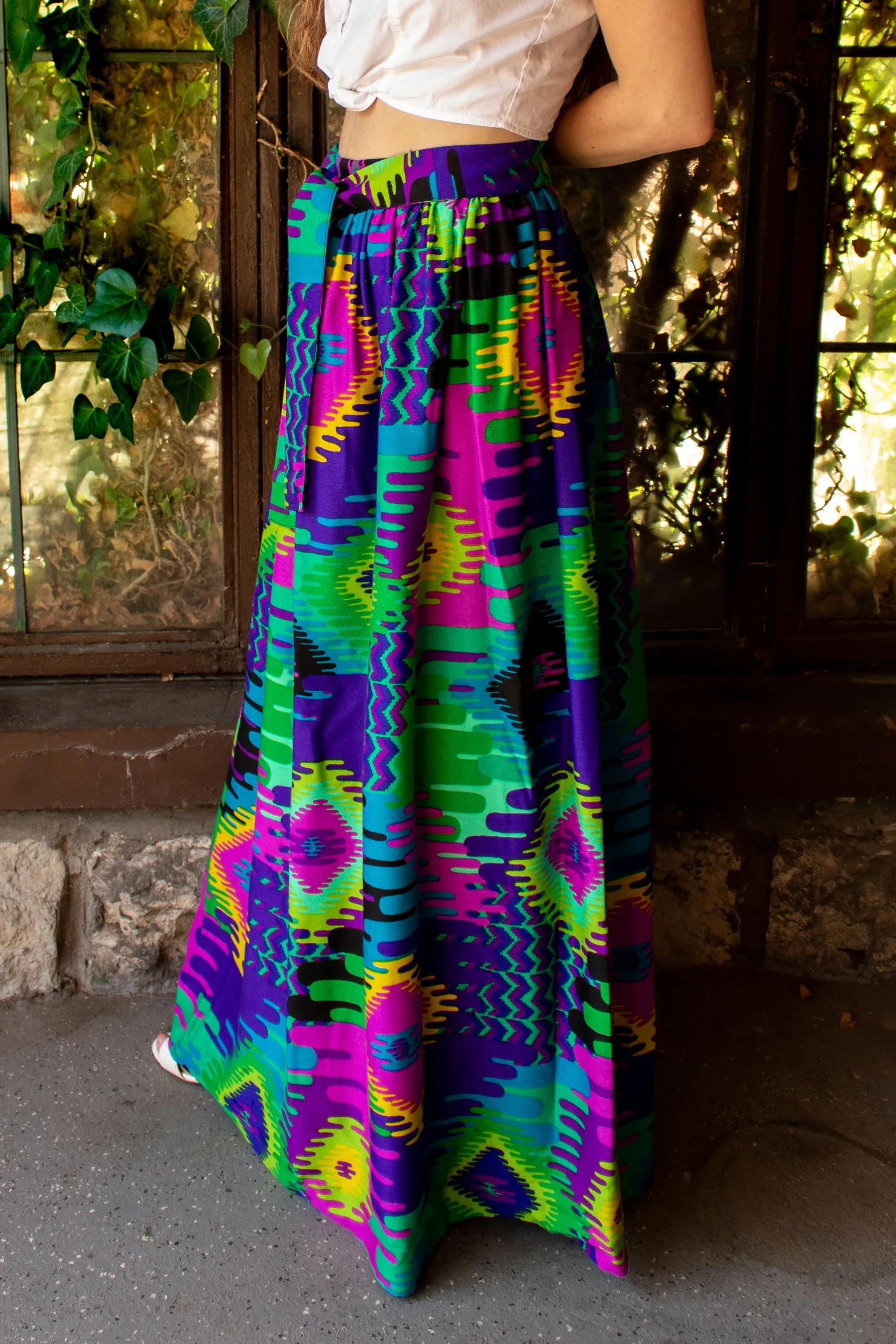 Vintage 1960s Abstract Trippy Pattern Maxi Skirt - Small