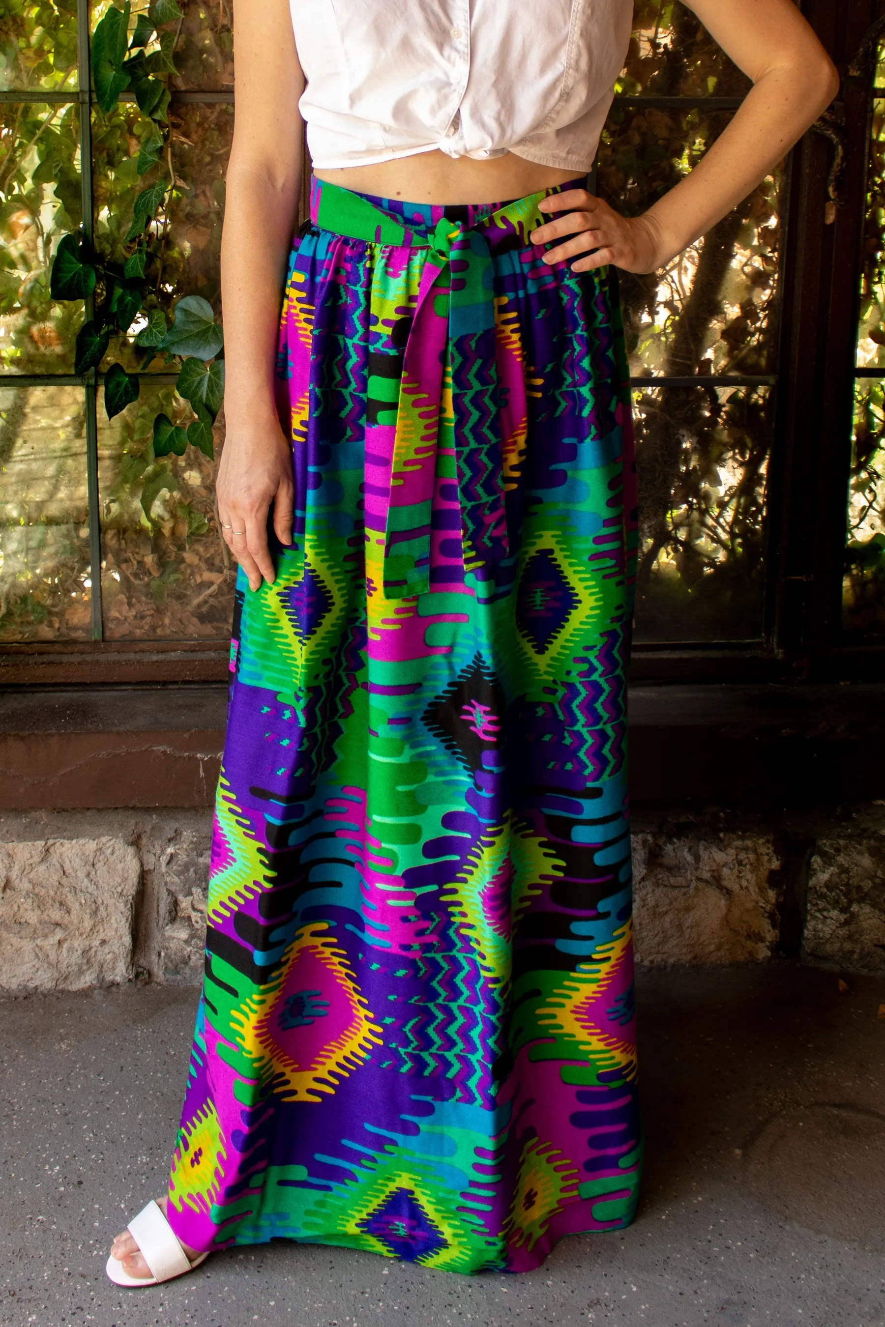 Vintage 1960s Abstract Trippy Pattern Maxi Skirt - Small