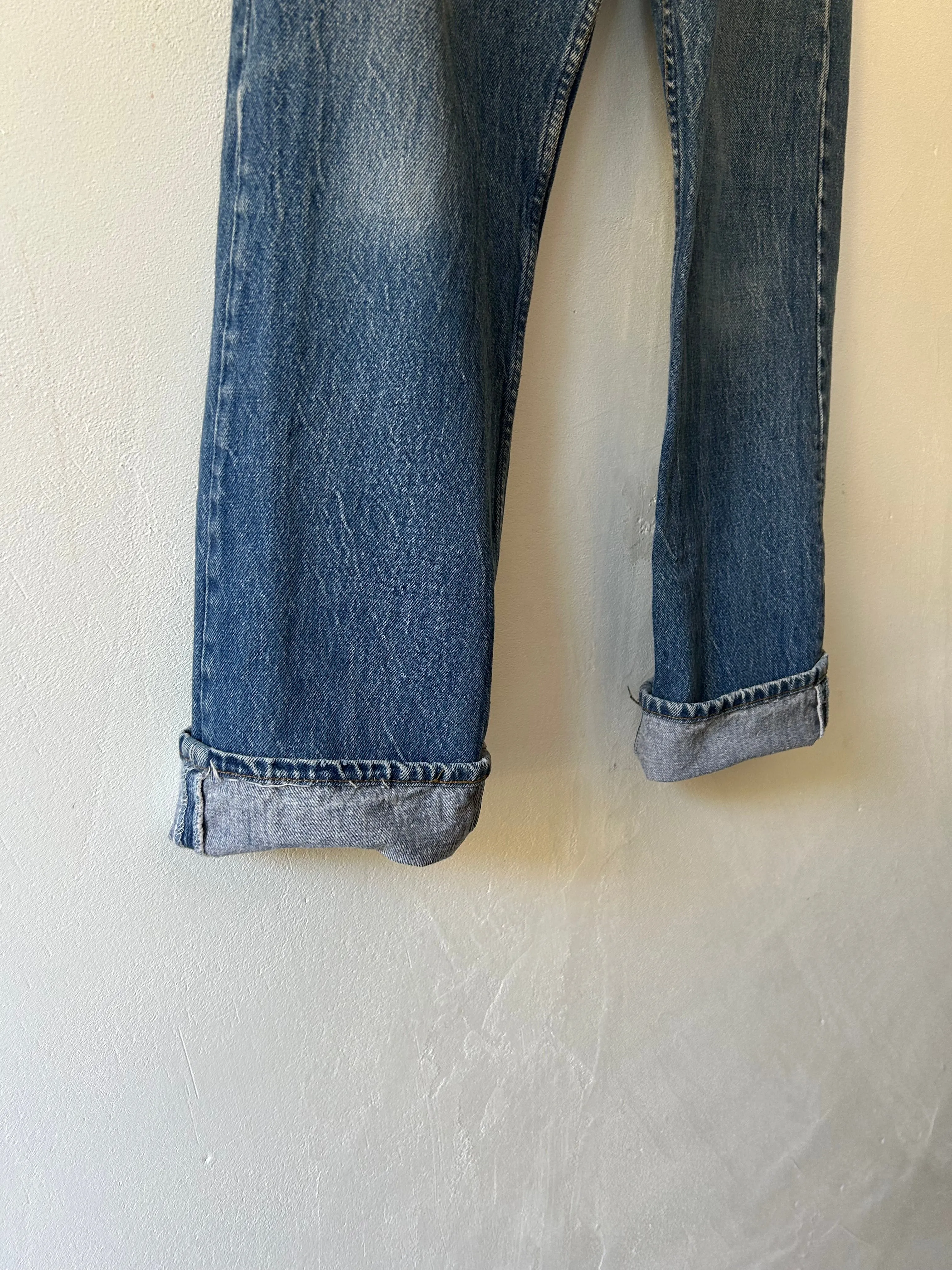 Vintage Levi's 501 denim pants. U.S.A.  w34 L30