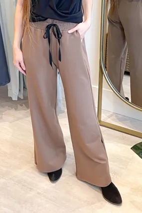 Wide Leg Sweatpant in Americano