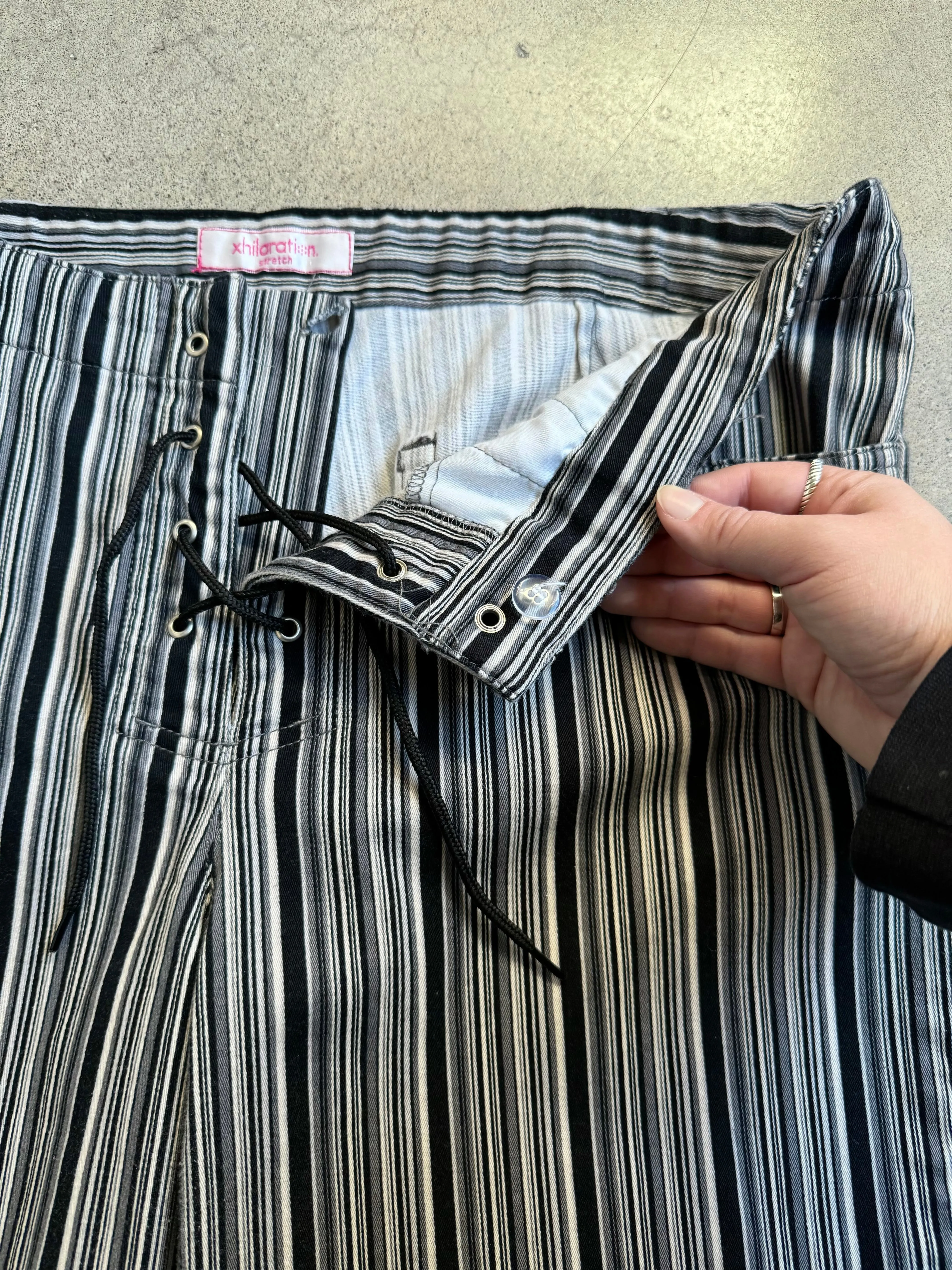 Y2K Black & White Striped Lace Up Pants (L/XL)